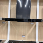 بومبي - شفاط حرف تي 90 سم - قوة شفط 1400 - ماطور انفيرتر - نظام تحكم باللمس - مزود فلتر حديد لون أسود - صفاية زيت حديد - 220/240 فولت - التردد : 50/60 هرتز - القدرة : 252 وات - PHT90B