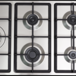 كتشن برو - سطح 5 شعلات غاز استيل شبك هيفي ديوتى - عين ثلاثية علي اليسار - اشعال ذاتى مع كل مفتاح - KP902/GA-L