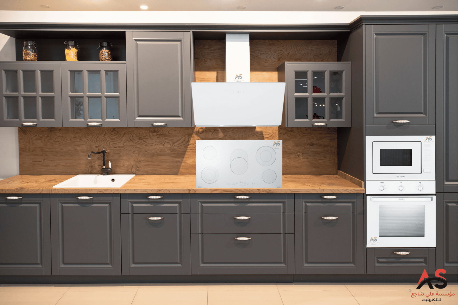 mpcawGn5Pq37J2taQYXAbYW37CybJFTDw9TCuO4S-scaled-1.png بكج أجهزة مطبخ بلت ان من البا ELBA - ( شفاط - سطح - ميكرويف - فرن ) - الصورة 1